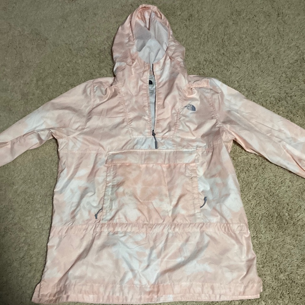 Women’s Northface light weight packable jacket size L